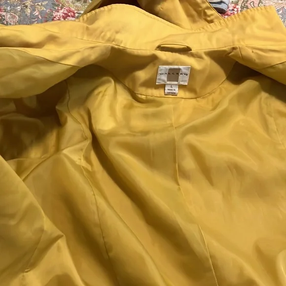 Yellow Hooded Belted Raincoat by Gallery Size Large EUC - Picture 14 of 16